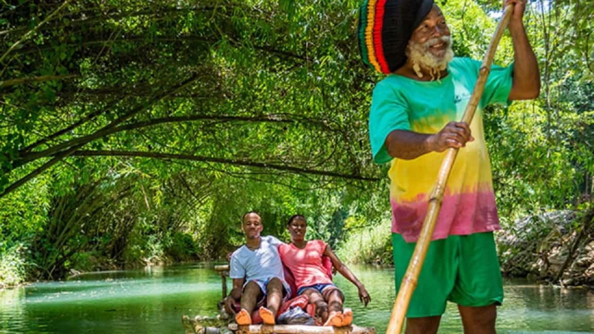 imagem n.3 de Jamaica: Bamboo Rafting em Martha Brae atividade em Montego Bay, carregada pelo fornecedor