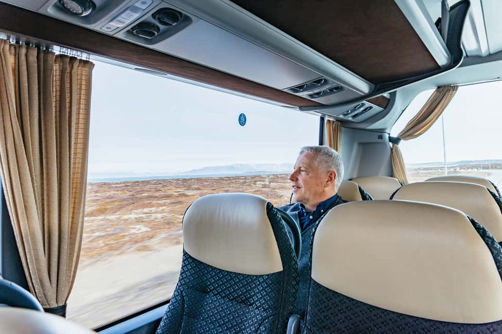 Bild Nr. 4 von Reykjavik: Bustransfer zur Blauen Lagune (Hin- und Rückfahrt) Aktivität in Reykjavík, hochgeladen vom Anbieter