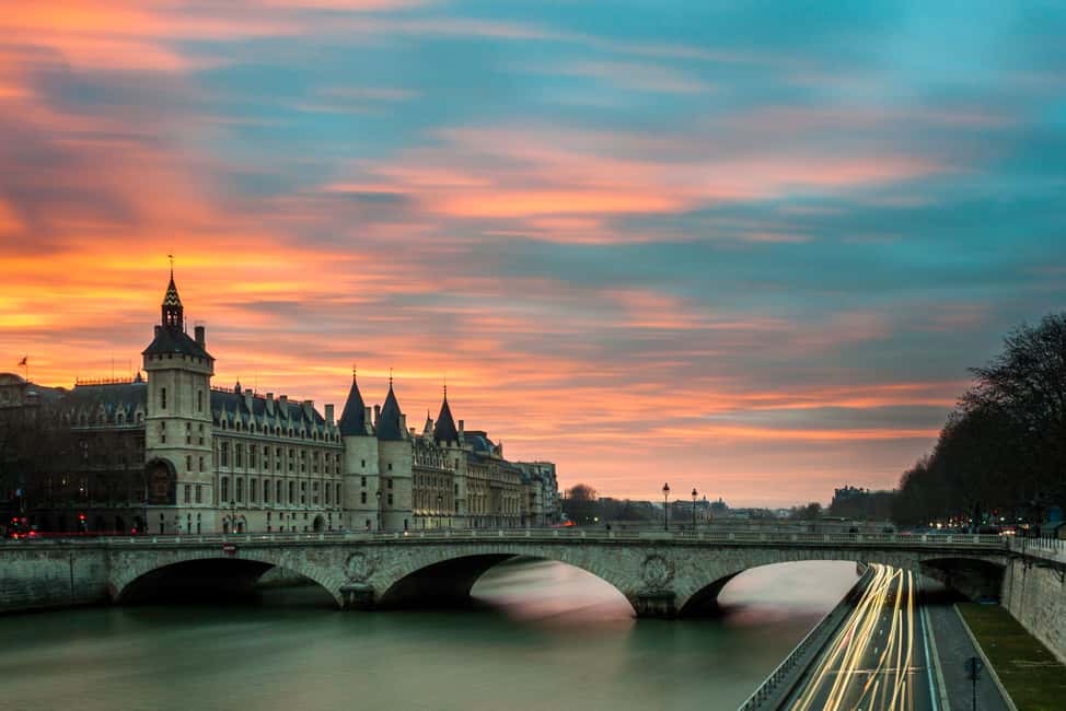 image n.5 of Outside Notre-Dame, Île de la Cité, St. Severin Church Tour activity in Paris, uploaded by supplier