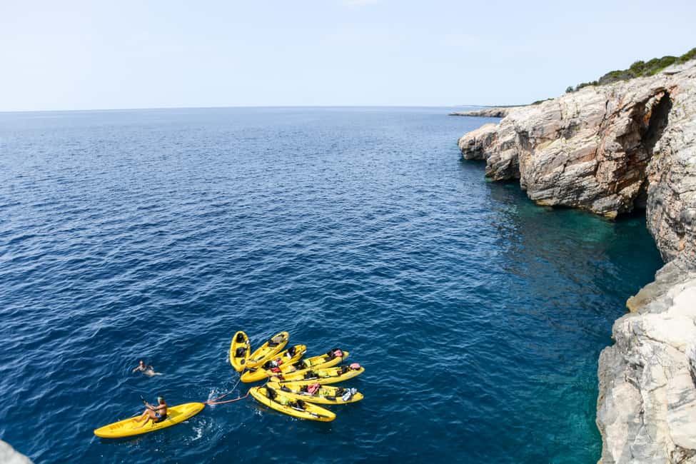 afbeelding n.3 van Vanuit Zadar: Dugi Otok kajak avontuur van een halve dag activiteit in Dalmatië, geüpload door aanbieder