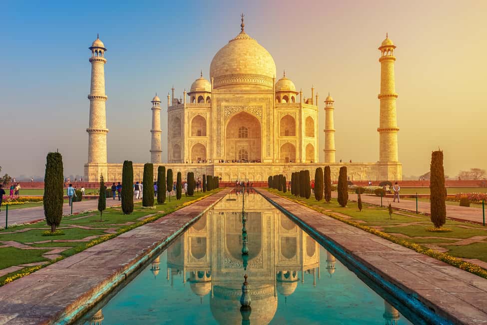 image n.14 of From Delhi: Taj Mahal and Agra Fort Private Sunrise Tour activity in Agra, uploaded by supplier