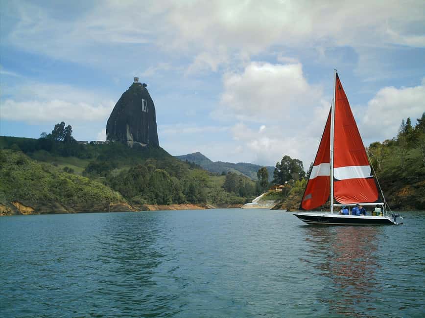 image n.1 of Medellin and Guatape Full Day Pablo Escobar Tour activity in Guatapé, uploaded by supplier