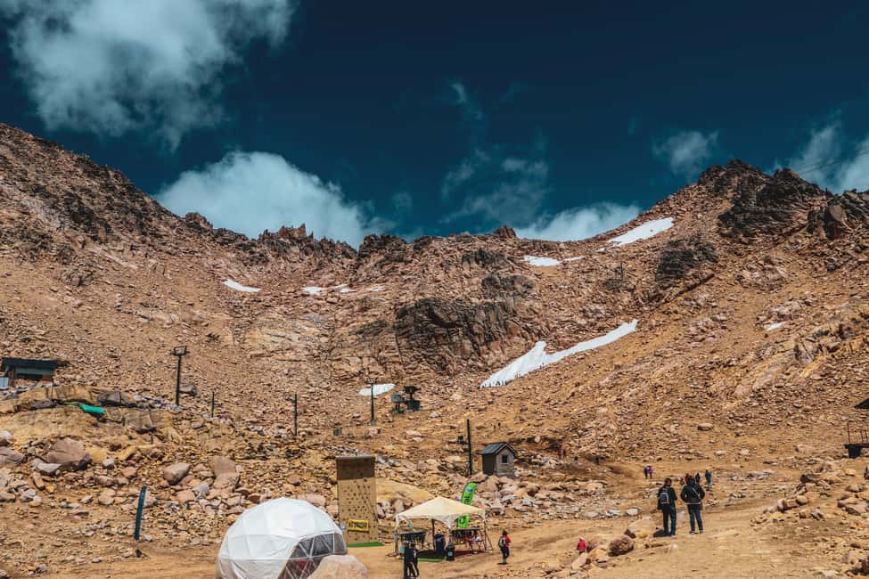 imagem n.6 de Bariloche: Excursão de 4 horas à base do Cerro Catedral atividade em Região dos Lagos, Argentina, carregada pelo fornecedor