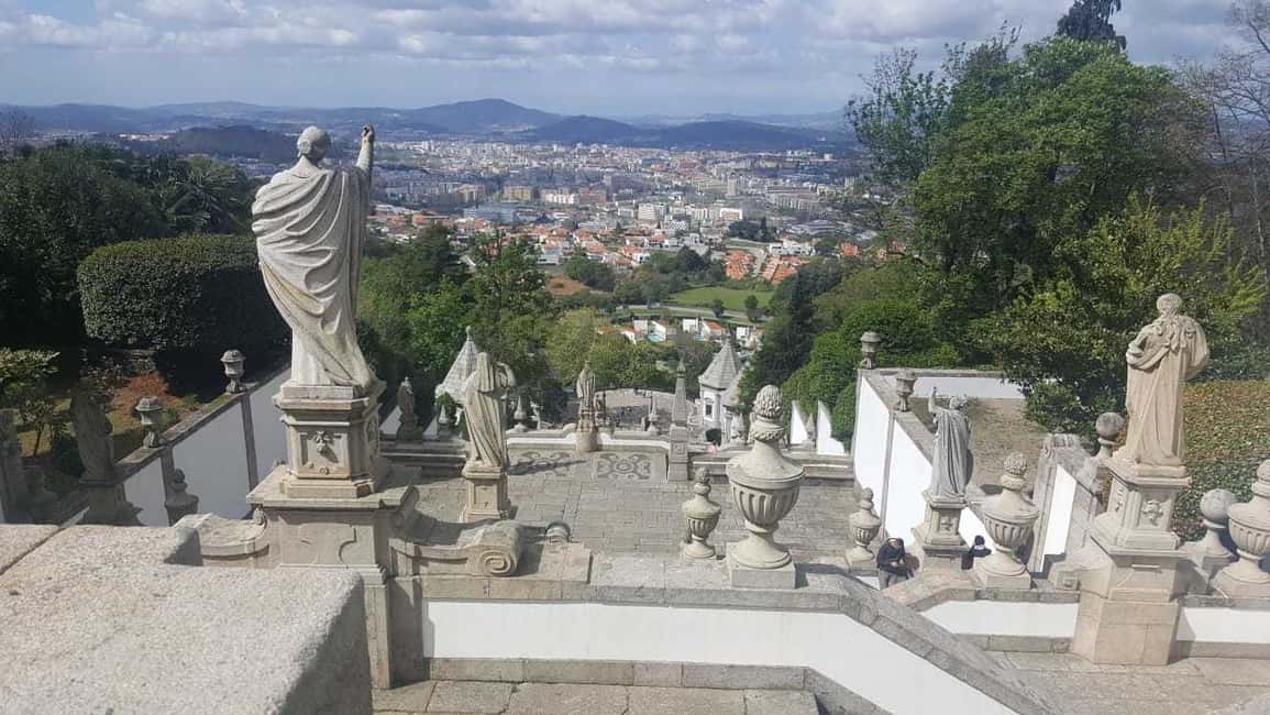 image n.15 of From Porto: Braga and Guimarães Day Trip with Lunch activity in Guimaraes, uploaded by supplier