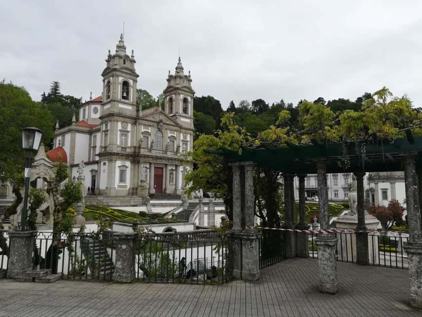 image n.17 of From Porto: Braga and Guimarães Day Trip with Lunch activity in Guimaraes, uploaded by supplier