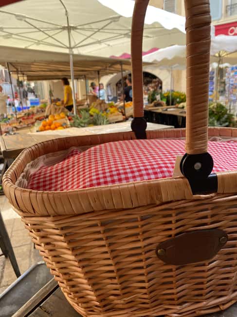 image n.1 of Saint Tropez : Food tour and highlights activity in Saint-Tropez, uploaded by supplier