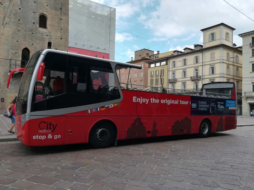 bild nr.4 av Bologna: Stadsvandring med röd buss och provsmakning av lokala livsmedel aktivitet i Bologna, uppladdad av arrangören