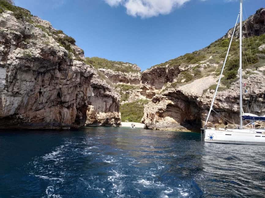 image n.21 of Brač: Blue Cave Island Hopping Luxury Tour activity in Dalmatia, uploaded by supplier