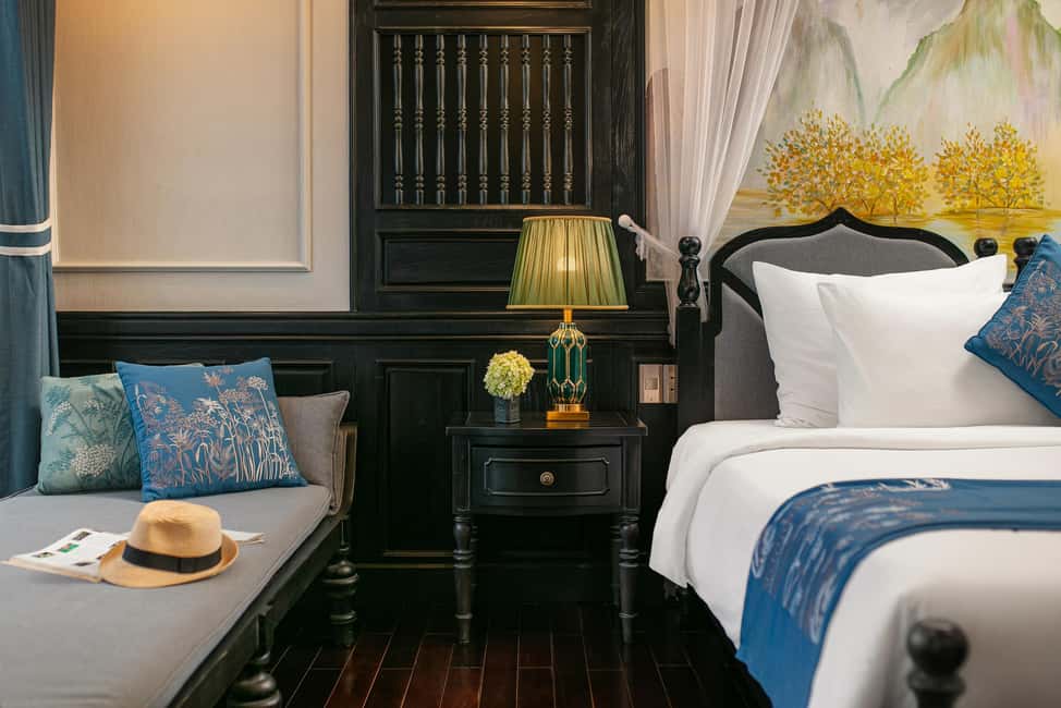 image n.6 of 2-Day: Halong Lan Ha Bay 5 Stars Cruises w/Balcony & Bathtub activity in Ha Long, uploaded by supplier