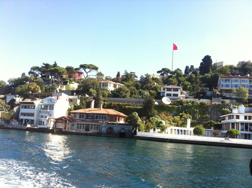 imagem n.11 de Istambul: Passeio de barco pelo Bósforo e dois continentes com almoço atividade em Istambul, carregada pelo fornecedor