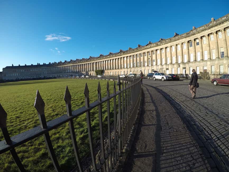 imagem n.9 de Stonehenge Tour particular ao pôr do sol com Lacock e Bath atividade em Amesbury, carregada pelo fornecedor