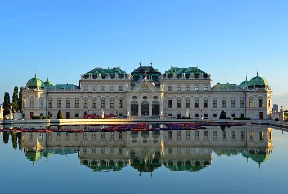 image n.8 of Vienna: Sightseeing Tour in a Classic Style Car 90 Min E/T activity in Vienna, uploaded by supplier