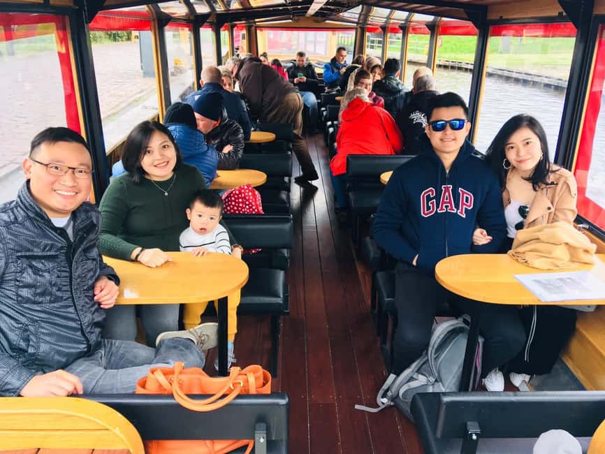 image n.1 of Giethoorn: Private Day Trip with Boat Tour from Amsterdam activity in Amsterdam, uploaded by supplier