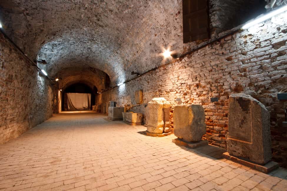 image n.10 of Belgrade: Underground Tour with Riverside Sparkling Wine activity in Belgrade, uploaded by supplier