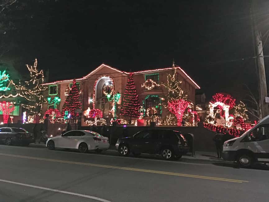 image n.5 of Brooklyn: 1.5-Hour Dyker Heights Christmas Walking Tour activity in New York City, uploaded by supplier