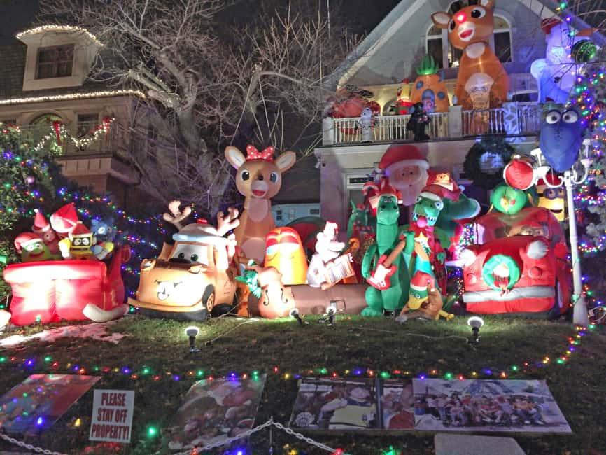 image n.7 of Brooklyn: 1.5-Hour Dyker Heights Christmas Walking Tour activity in New York City, uploaded by supplier