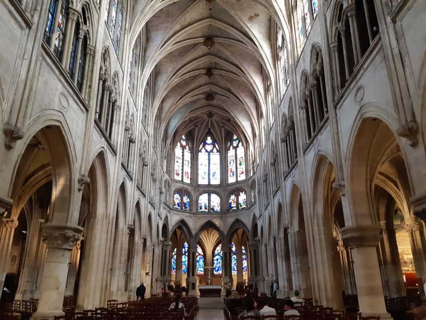 image n.1 of Outside Notre-Dame, Île de la Cité, St. Severin Church Tour activity in Paris, uploaded by supplier
