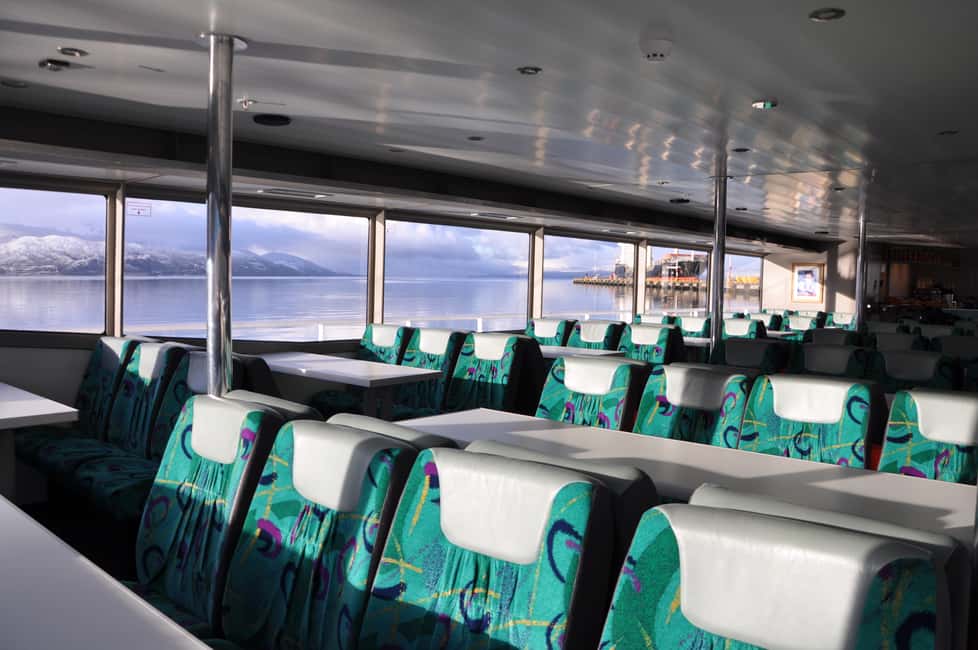 imagem n.9 de Ushuaia: Cruzeiro de Catamarã pelo Canal de Beagle e Ilha dos Lobos Marinhos atividade em Terra do Fogo, carregada pelo fornecedor
