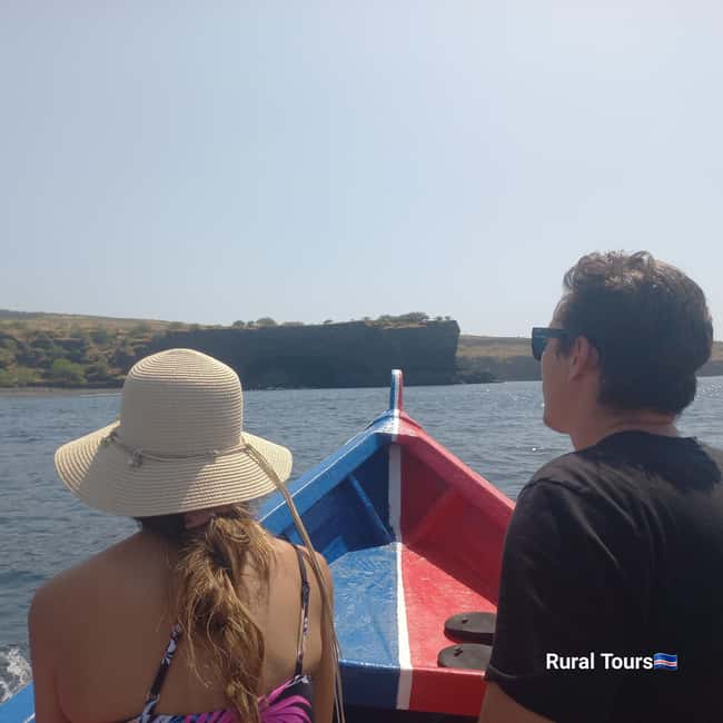 imagem n.5 de Passeio de barco para a caverna de Águas Belas + churrasco atividade em Assomada, carregada pelo fornecedor