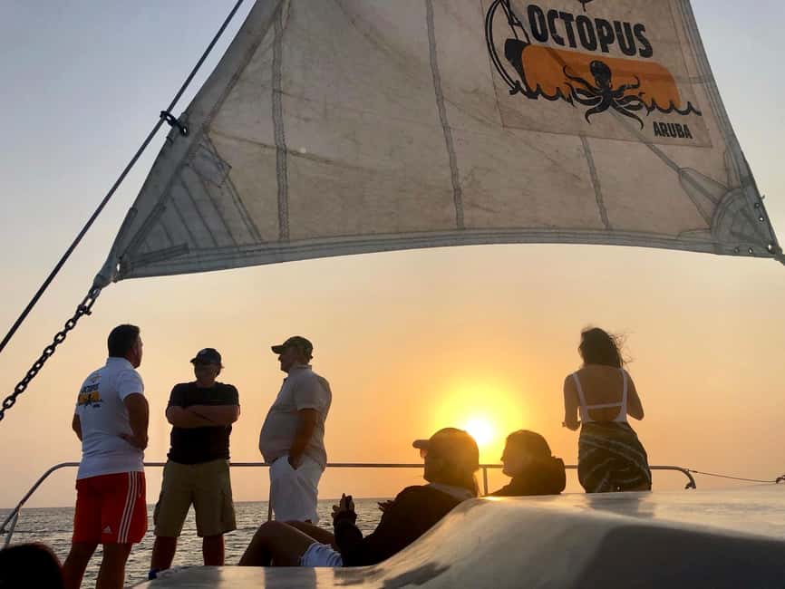 image n.2 of Noord: Happy Hour Sunset Cruise activity in Noord, uploaded by supplier