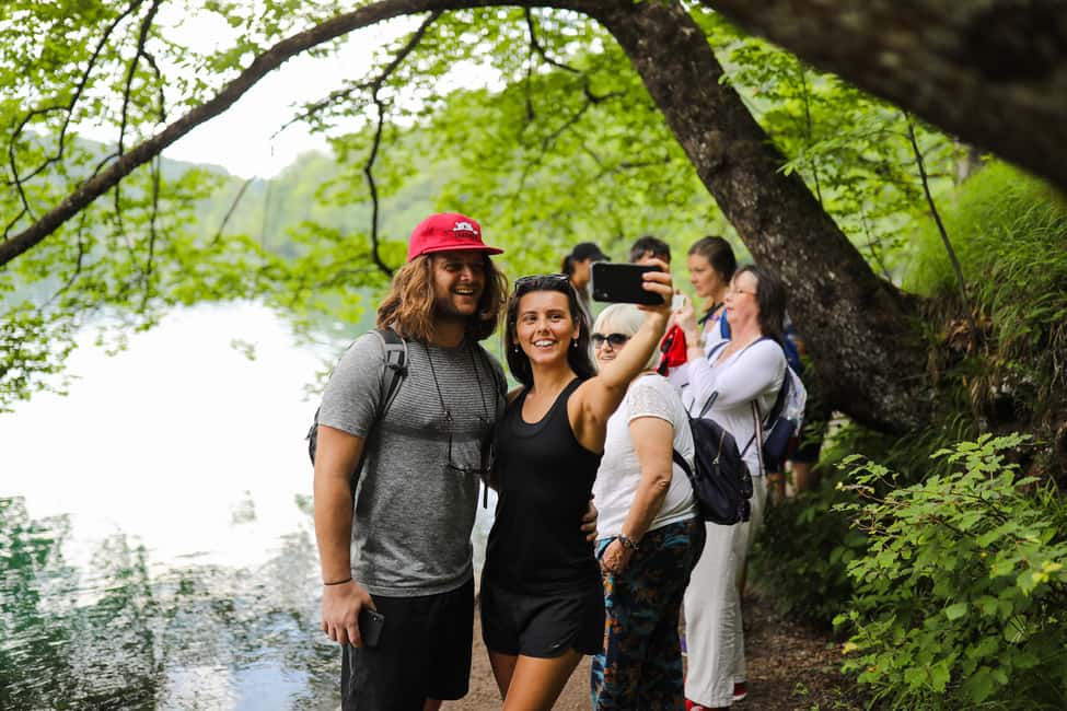 imagem n.6 de De Zadar: Translado de ida e volta para os Lagos Plitvice atividade em Plitvice, carregada pelo fornecedor