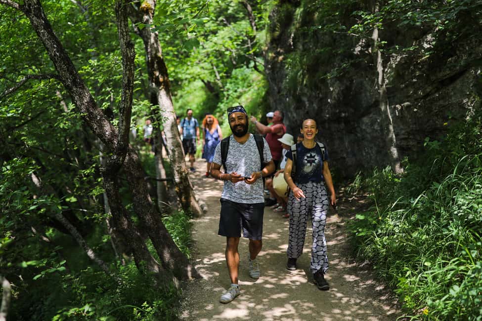 imagem n.3 de De Zadar: Translado de ida e volta para os Lagos Plitvice atividade em Plitvice, carregada pelo fornecedor