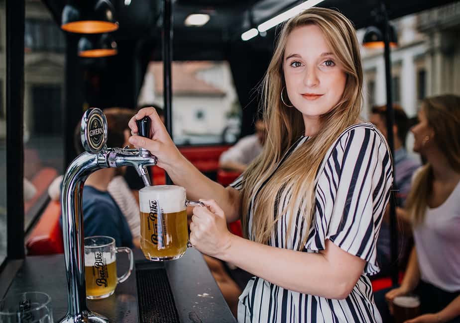bilde nr.12 av Praha: Party-ølbuss aktivitet i Praha, lastet opp av leverandør