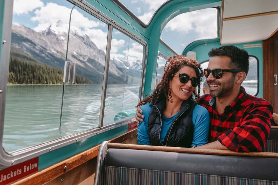 image n.6 of Jasper National Park: Maligne Lake Cruise With Guide activity in Jasper, uploaded by supplier