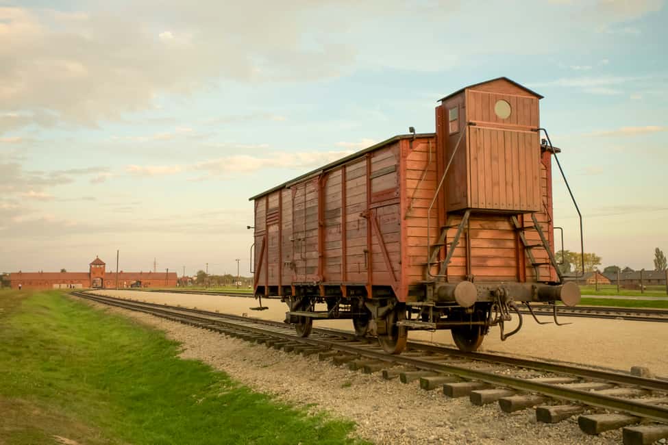 Image N°27 de Depuis Cracovie : Visite en petit groupe d'Auschwitz Birkenau avec prise en charge activité à Oswiecim, publiée par le prestataire