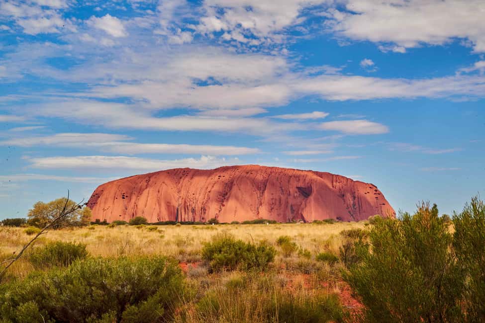 Image N°3 de Uluru : visite guidée à pied au lever du soleil avec petit déjeuner léger activité à Territoire du Nord, Australie, publiée par le prestataire