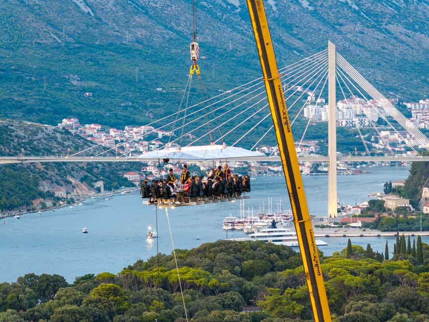 image n.15 of Dinner in the Sky Dubrovnik activity in Dubrovnik, uploaded by supplier