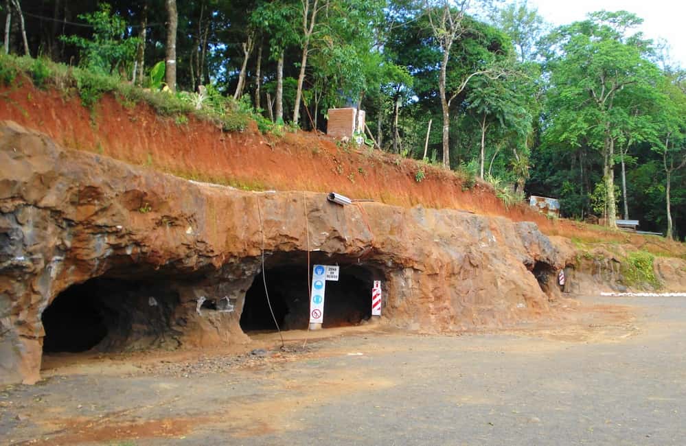 imagem n.2 de De Puerto Iguazu: Visita as Ruínas de San Ignacio e as Minas de Wanda atividade em Puerto Iguazú, carregada pelo fornecedor