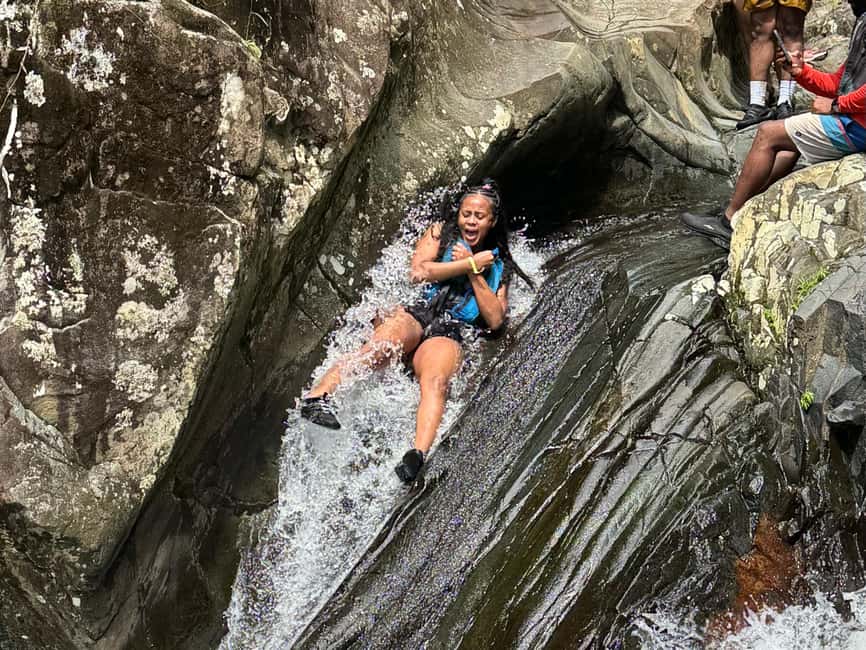 billede nr.1 af aktiviteten Fajardo: El Yunque-vandrutschebane, vandfald og rebgyngetur i Río Grande, Puerto Rico, uploadet af udbyder