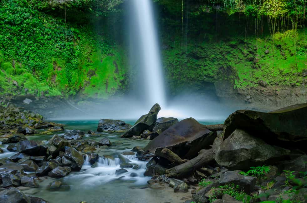 image n.9 of La Fortuna: Arenal Volcano, Hanging Bridges & Waterfall Tour activity in La Fortuna, uploaded by supplier