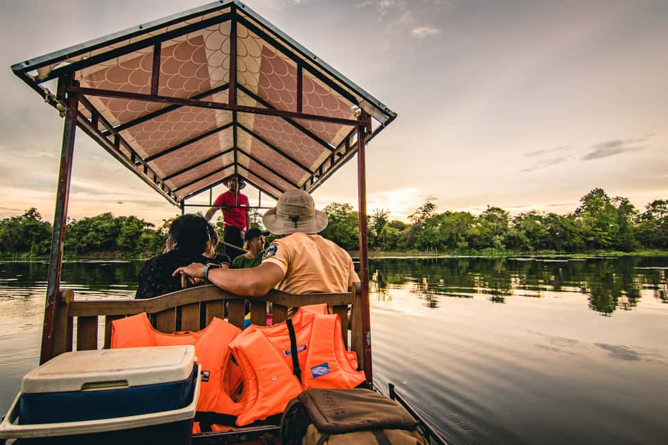 image n.2 of Siem Reap: Angkor Sunset Tour by Jeep with Boat Ride activity in Siem Reap, uploaded by supplier