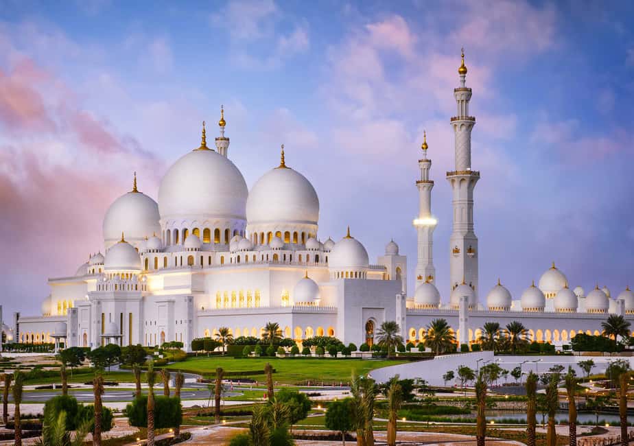 image n.22 of Abu Dhabi: City Tour and Desert Safari Package activity in Abu Dhabi, uploaded by supplier