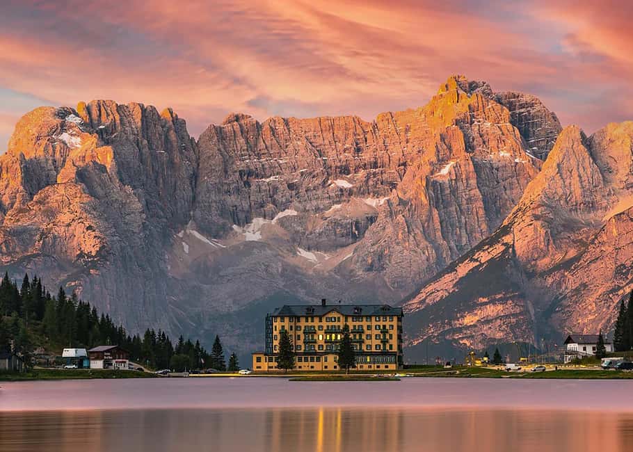 billede nr.2 af aktiviteten Dagsudflugt i Dolomitterne: Santa Croce-søen til Cortina-eventyret i Veneto, uploadet af udbyder