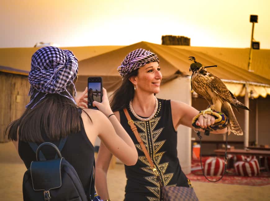 afbeelding n.7 van Dubai: Avontuurlijke duinbuggy safari, kamelenrit & BBQ diner activiteit in Dubai, geüpload door aanbieder