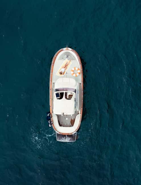 bild nr.6 av Positano: privat tur med båttur längs Amalfikusten aktivitet i Conca dei Marini, uppladdad av arrangören