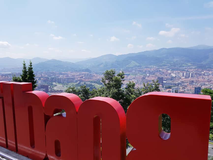 Immagine nº 2 di Tour a piedi di Bilbao e funivia in spagnolo attività a Bilbao, caricata dal fornitore