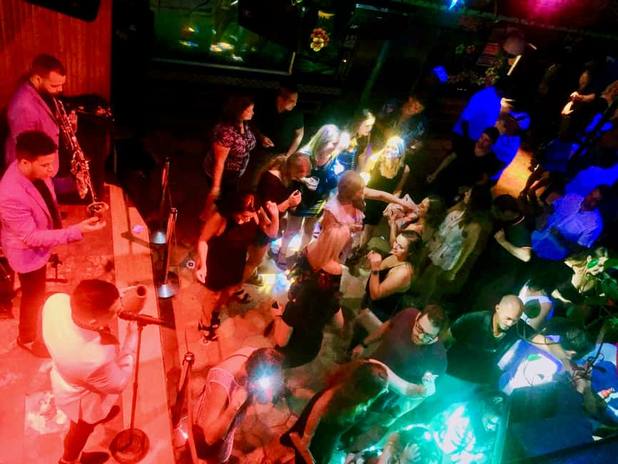 image n.26 of Miami Salsa Party: Lessons, Mojitos, Appetizers & Live Music activity in Miami, uploaded by supplier