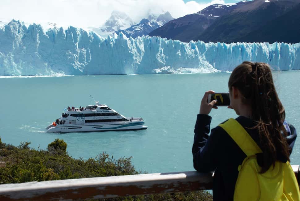 image n.6 of Gourmet Glacier Cruise & Footbridges of Perito Moreno activity in Santa Cruz Province, uploaded by supplier