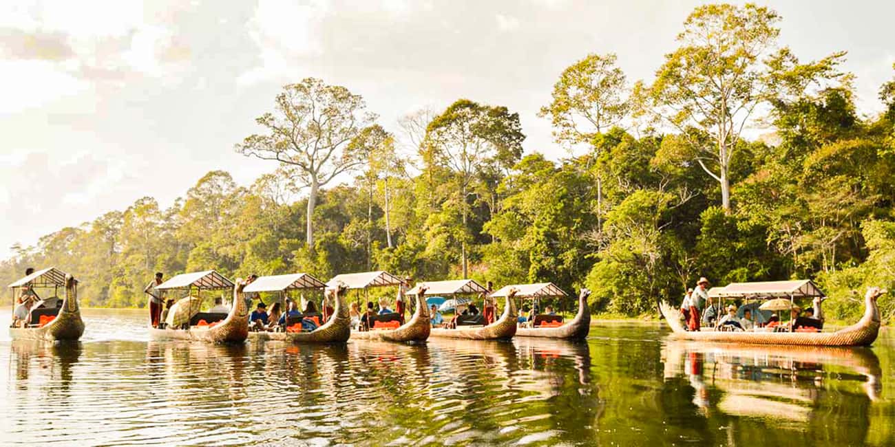 image n.8 of Siem Reap: Angkor Sunset Tour by Jeep with Boat Ride activity in Siem Reap, uploaded by supplier