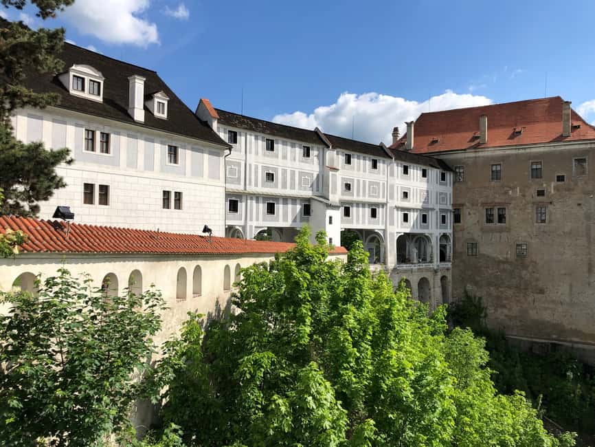 Cesky Krumlov içindeki Prag'dan: Kale Girişli Tam Günlük Cesky Krumlov Turu etkinliğinin tedarikçi tarafından yüklenen 10 no'lu görseli