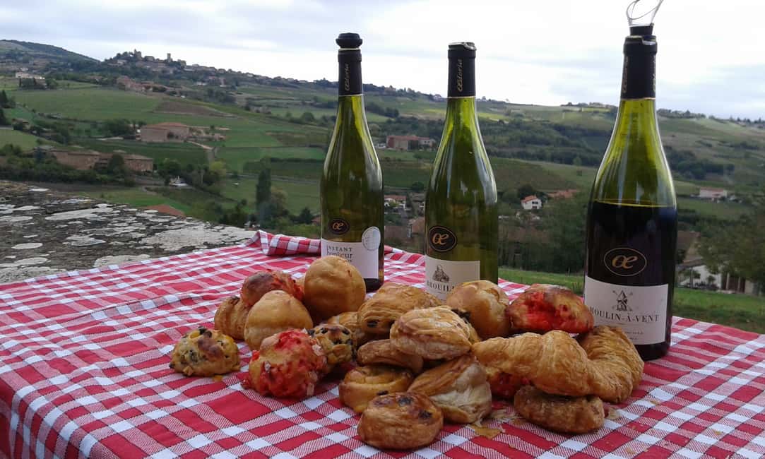 Image N°4 de Au départ de Lyon : Dégustation de vins du Beaujolais aux Pierres d'Or activité à Lyon, publiée par le prestataire