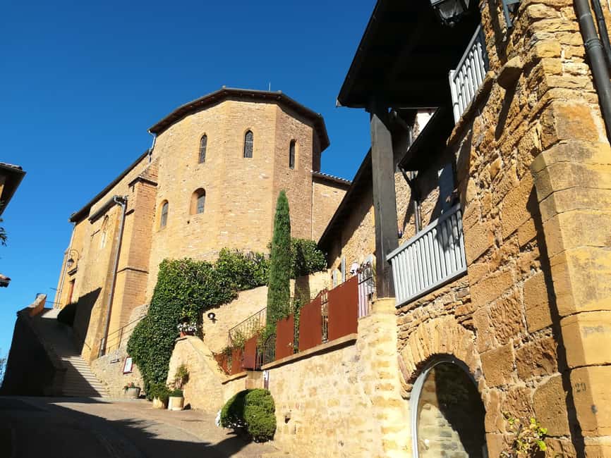 Image N°16 de Au départ de Lyon : Dégustation de vins du Beaujolais aux Pierres d'Or activité à Lyon, publiée par le prestataire