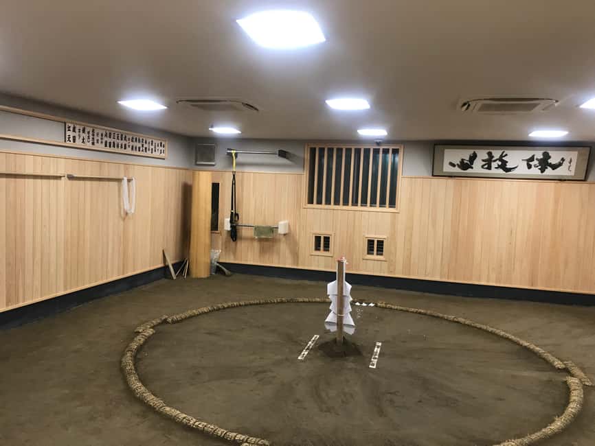 image n.14 of Tokyo: Morning Sumo Practice Viewing activity in Tokyo, uploaded by supplier