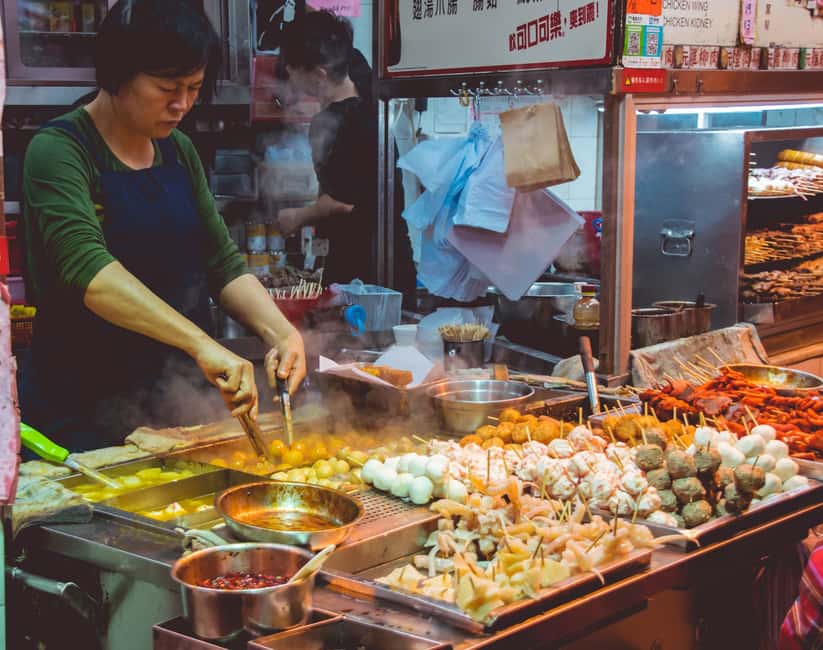 imagem n.12 de Hong Kong: Excursão a pé particular na cidade com um guia local atividade em Hong Kong, carregada pelo fornecedor