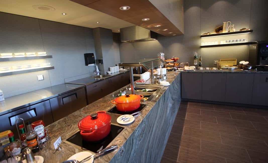 image n.11 of Vancouver International Airport (YVR): Premium Lounge Entry activity in Vancouver, uploaded by supplier