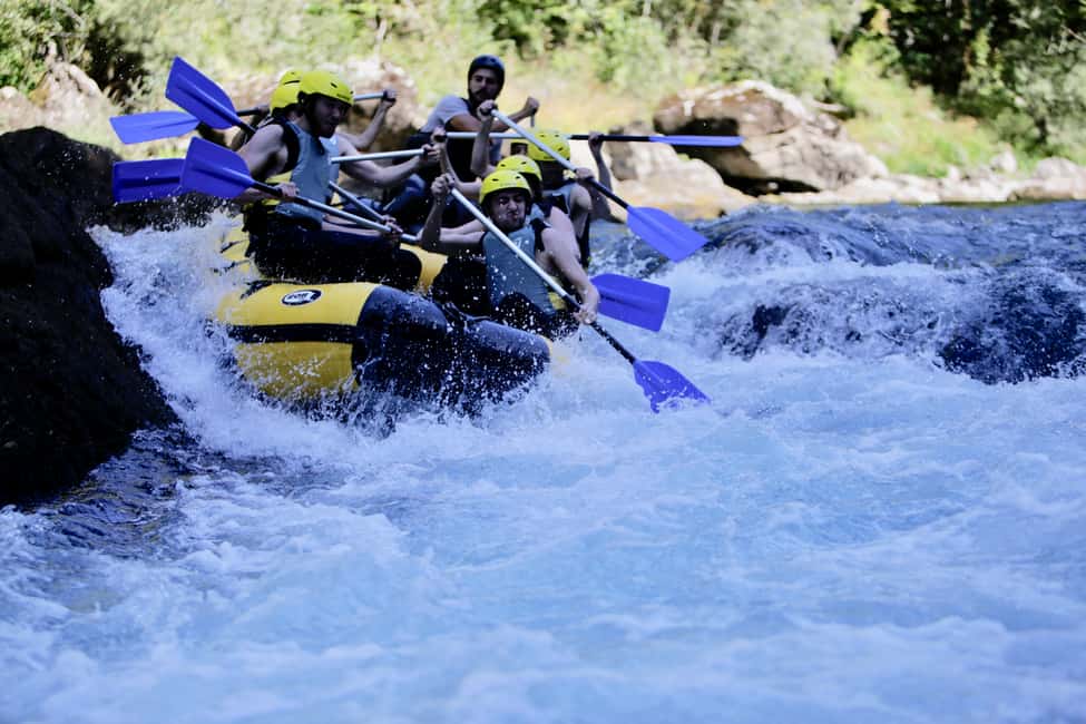 Bild Nr. 12 von Montenegro: Wildwasser-Rafting auf dem Fluss Tara Aktivität in Montenegro, hochgeladen vom Anbieter